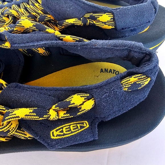 KEEN UNEEK Mens Water Sandals Navy Yellow Woven Cord 9.5 Summer Boat Coast Beach - Picture 4 of 10